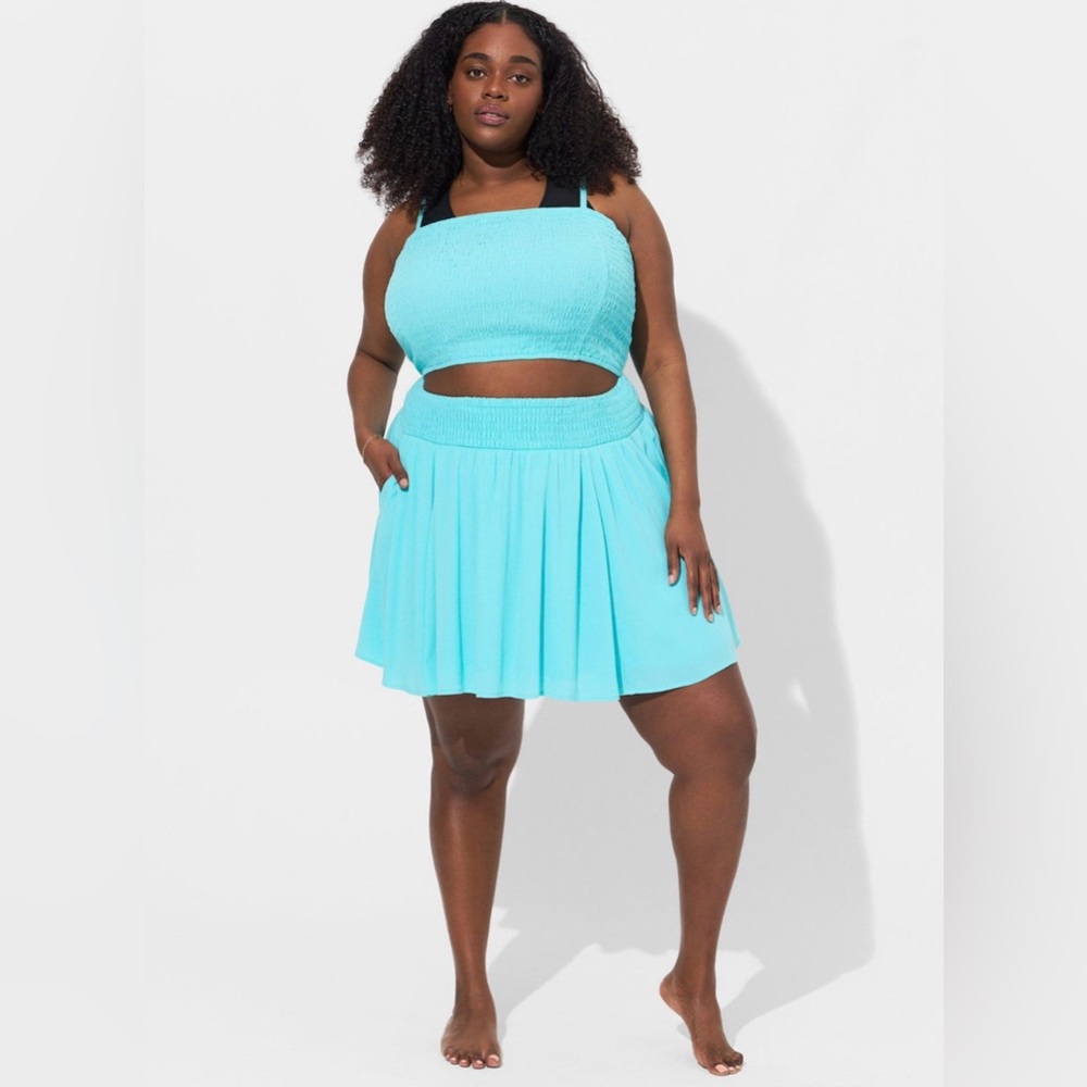 Torrid Size 1  Blue Mini Skirt